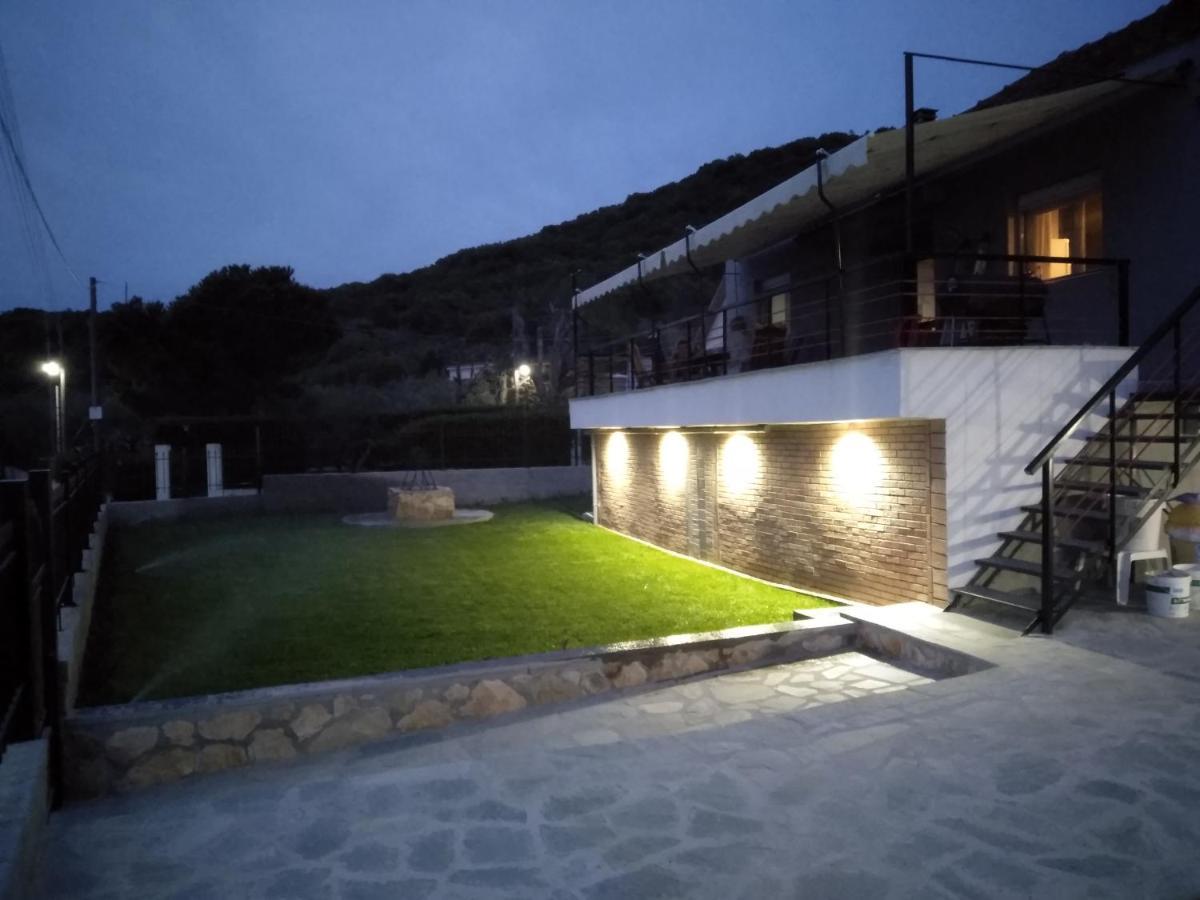 Villa Alexandra Nea Iraklitsa Exteriör bild