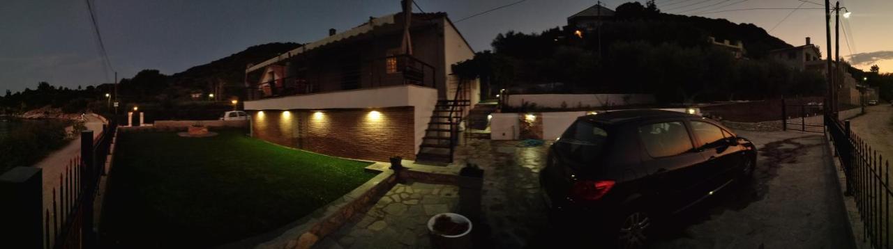 Villa Alexandra Nea Iraklitsa Exteriör bild